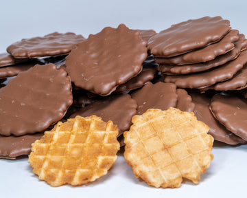 Chocolate covered waffle cone chips