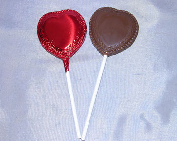 Scalloped edge heart lollipop
