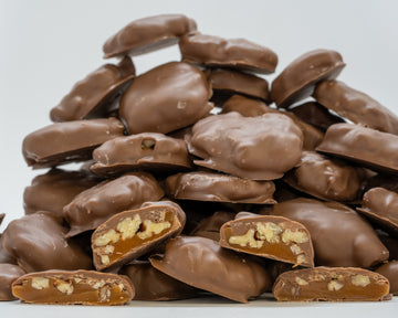 chocolate covered pecan caramel turtles 